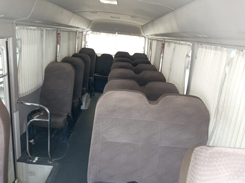 Toyota Coaster - 8