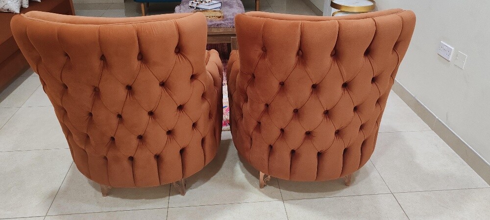 2 chair like new - 2