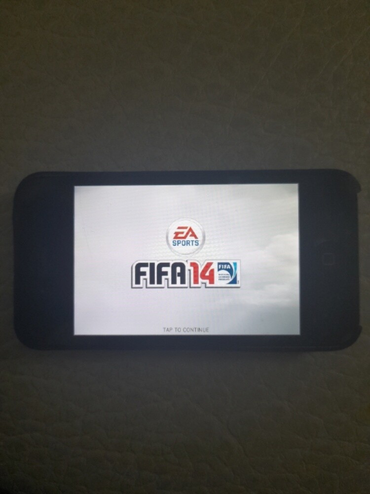 iPhone 4s with GTA Negotiable - 3