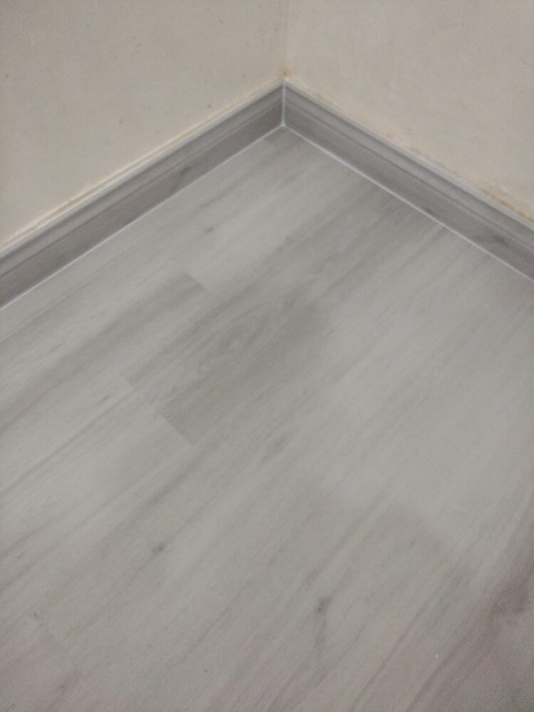 Waterproof Vinyl flooring - 9