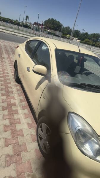 Nissan sunny 2014 - 3