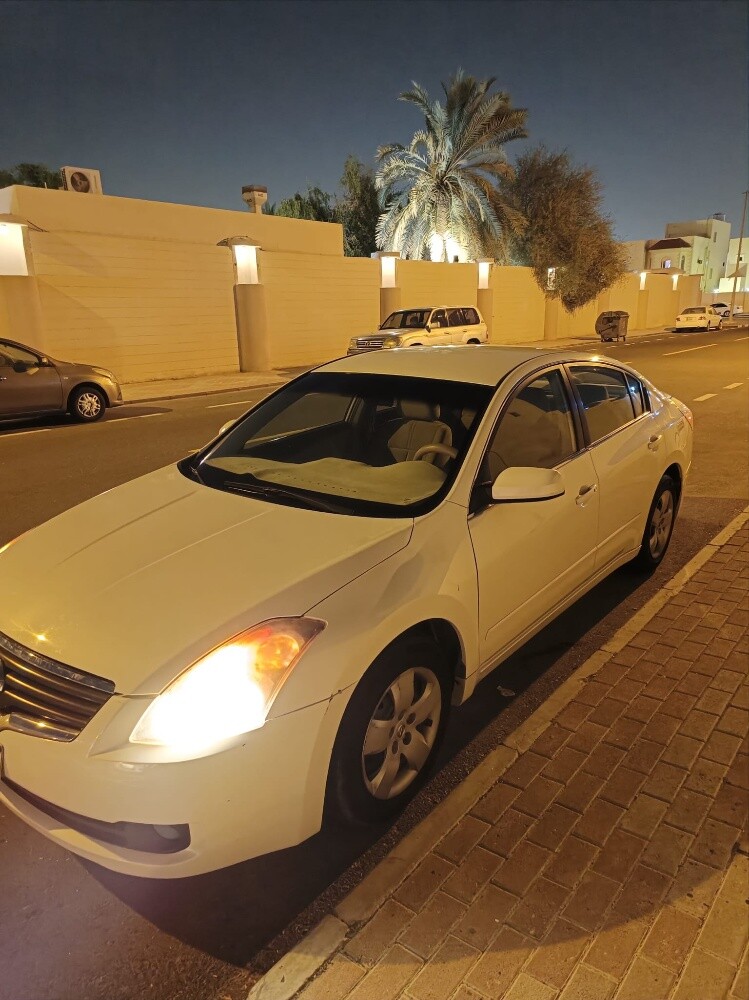 Nissan Altima 2008 155000kms - 9