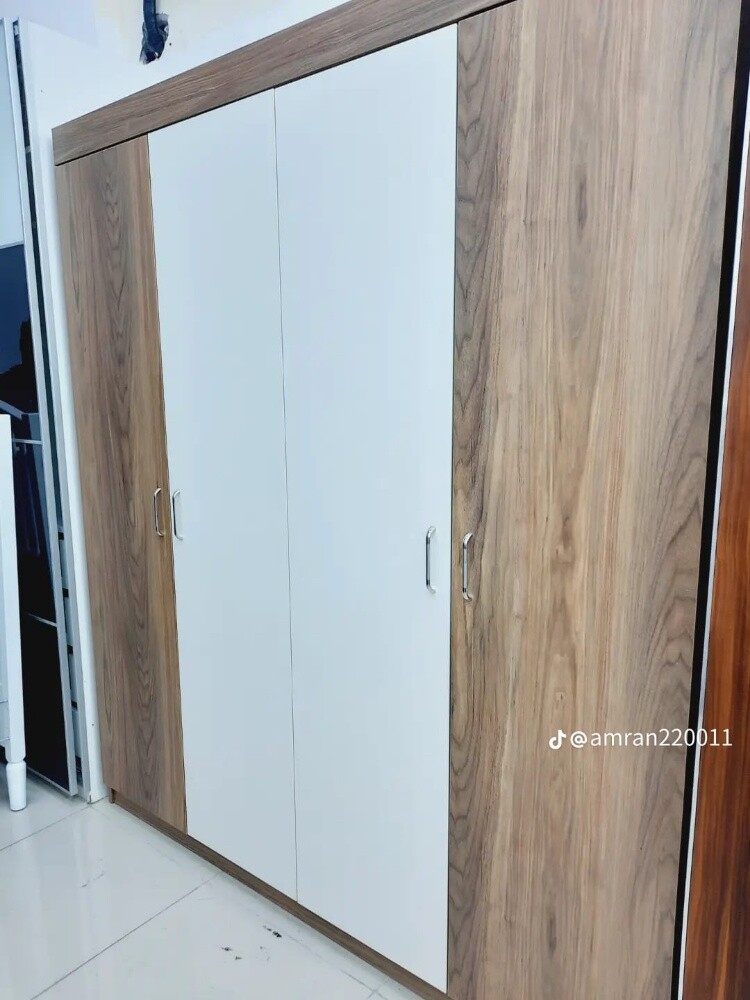 4 door cabinet brand new - 2