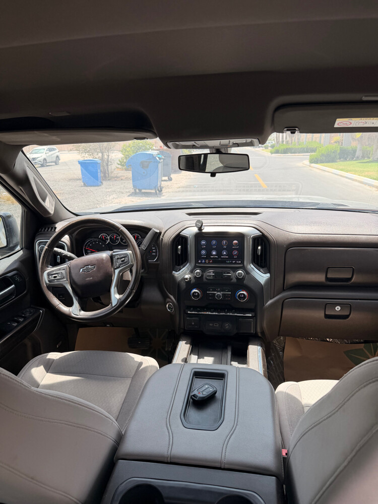 2021 Silverado V8 - 7
