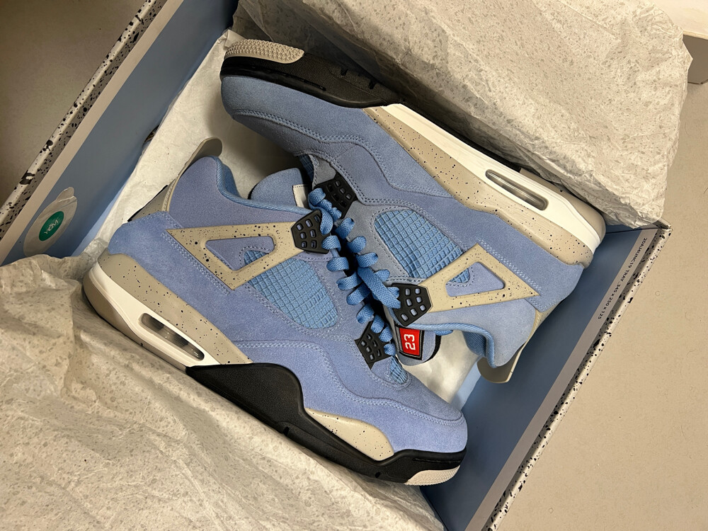 Jordan 4 retro   - 1