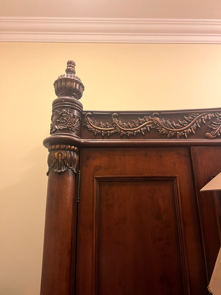 vintage closet in perfect condition - 2