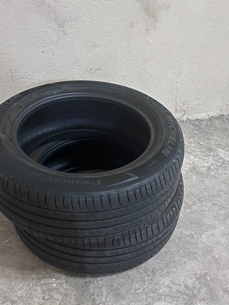 2 Michelin Tires - 1