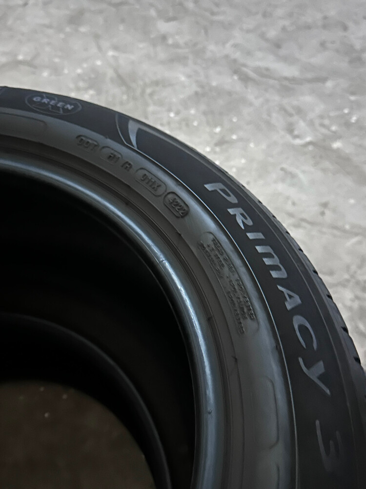 2 Michelin Tires - 3