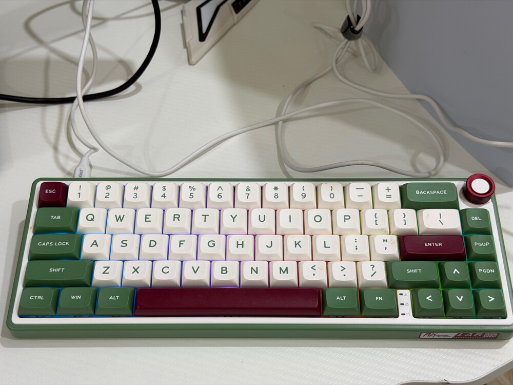 gaming mouse and keyboard - 5
