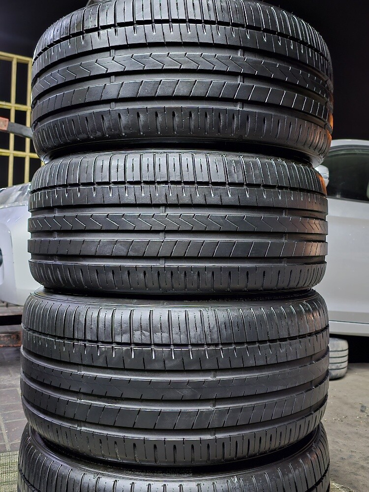 255-40-19,,,,275-40-19 falken brand - 2