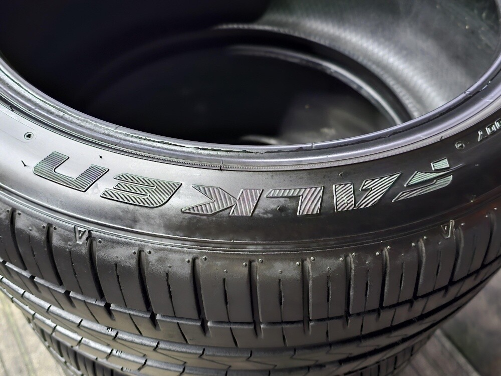 255-40-19,,,,275-40-19 falken brand - 5