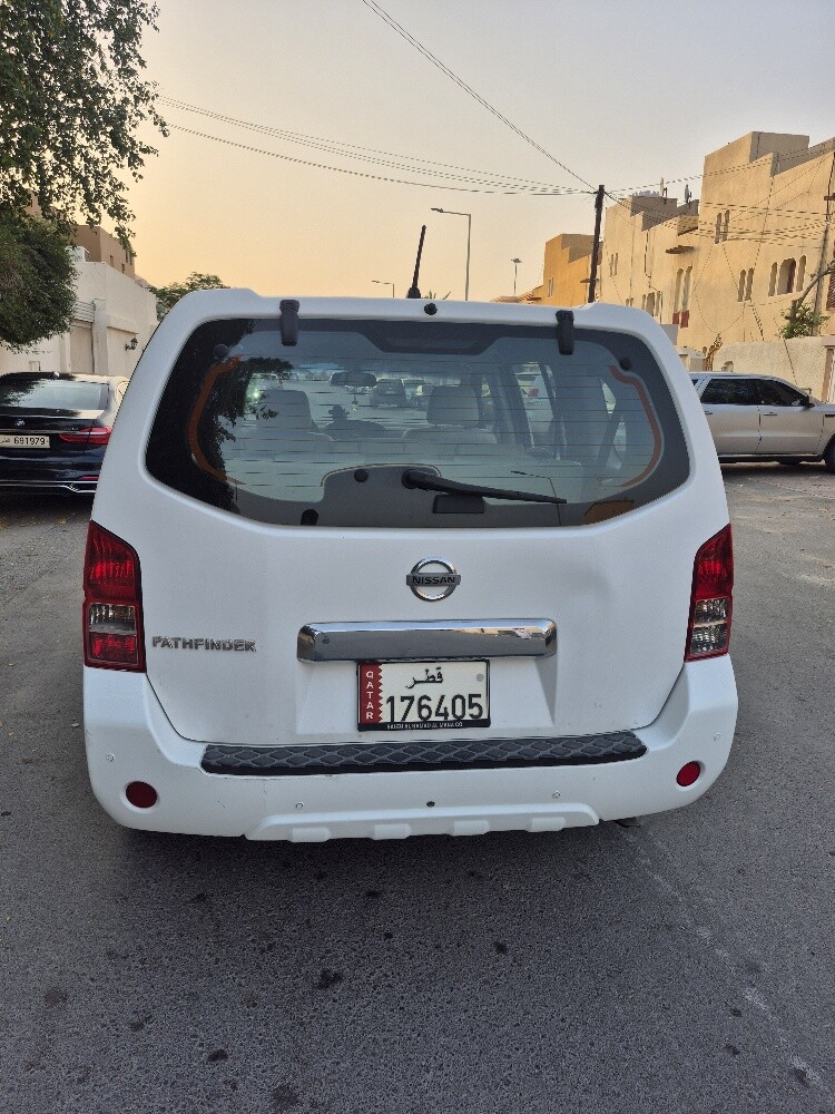 Nissan pathfinder 2015 SE - 5
