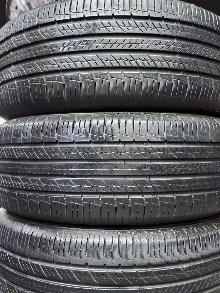 235-60-18 ,,,,,Hankook  brand - 2