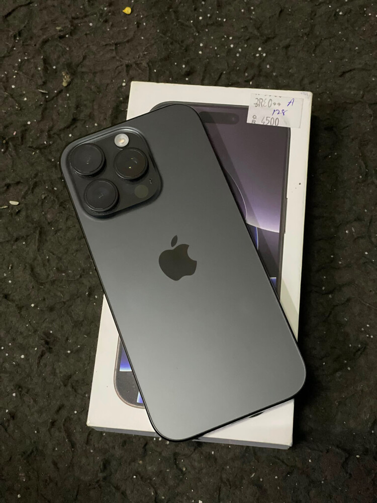 I phone 16 pro 128 . Black - 3