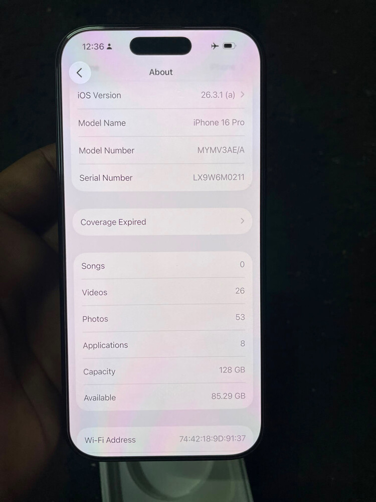I phone 16 pro 128 . Black - 2