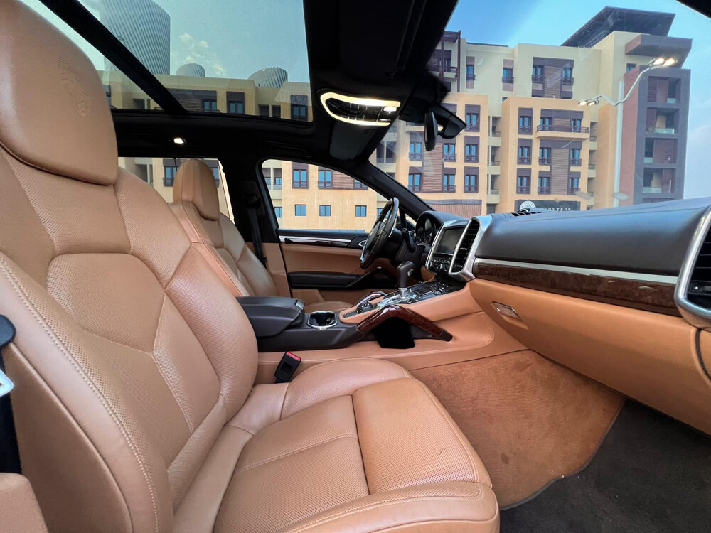 perfect condition Porsche Cayenne s - 4