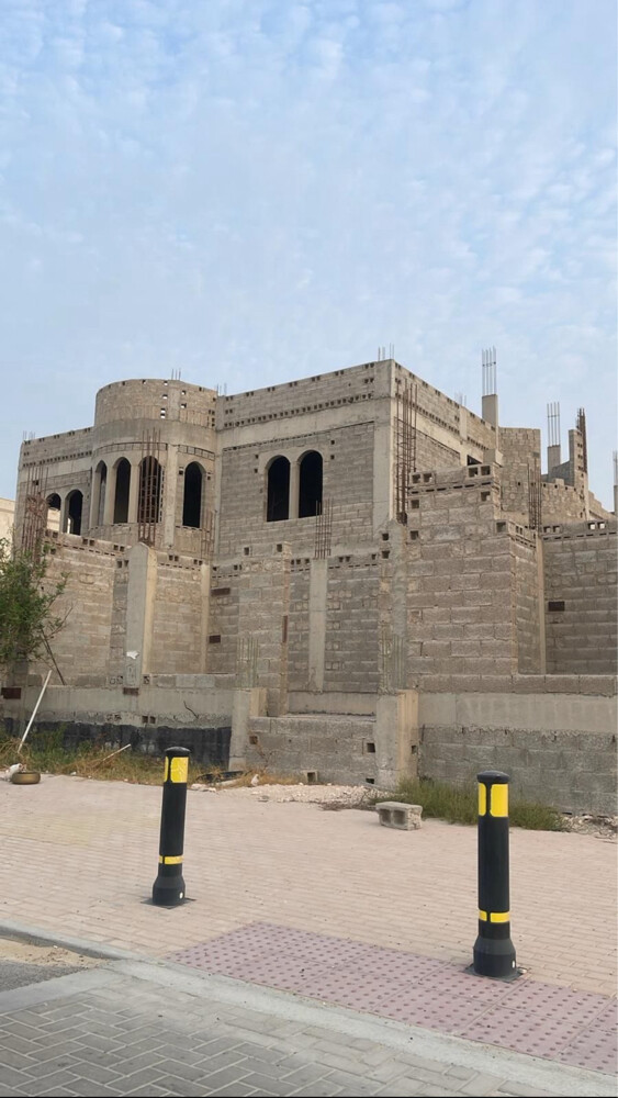 للبدل فيلا عظم روضة اقديم ١٢٨٠متر - 1