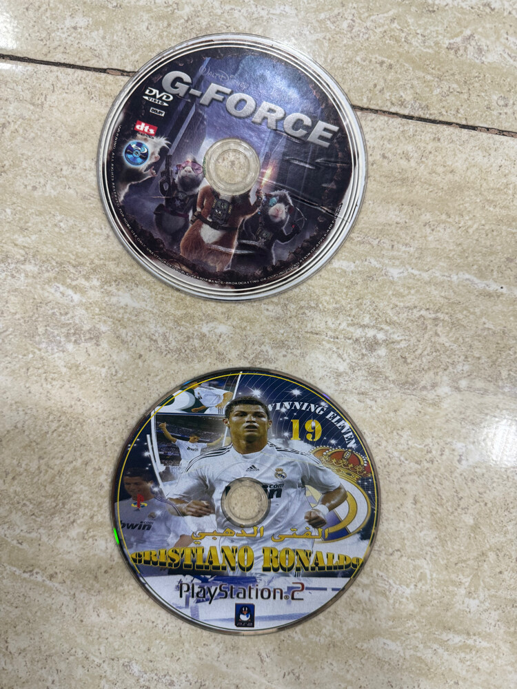 DVD  - 5