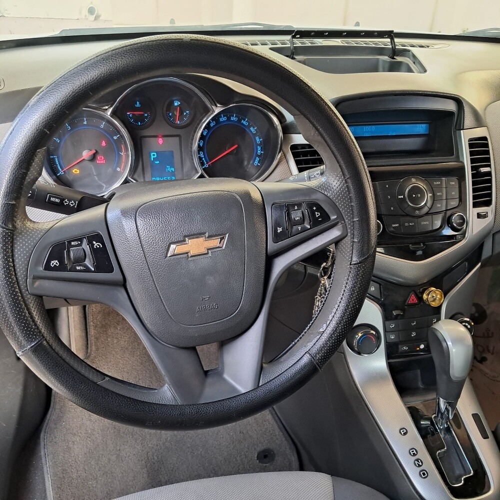 2010 Chevrolet Cruze LT - 12
