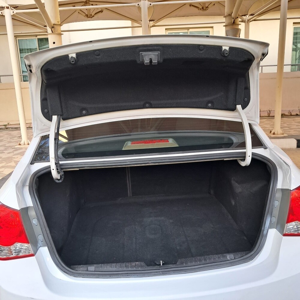 2010 Chevrolet Cruze LT - 5