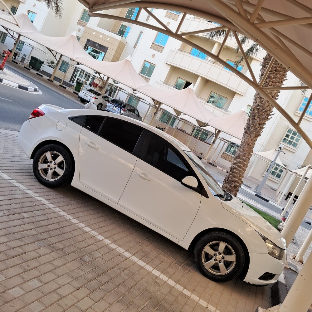 2010 Chevrolet Cruze LT - 3