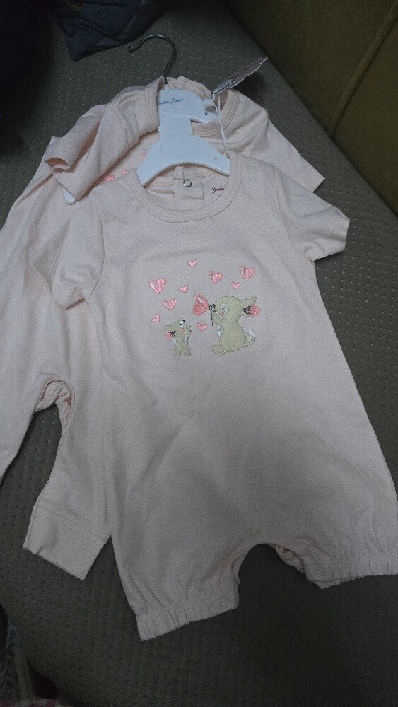 kids clothes, bed nest bed, blanket - 9