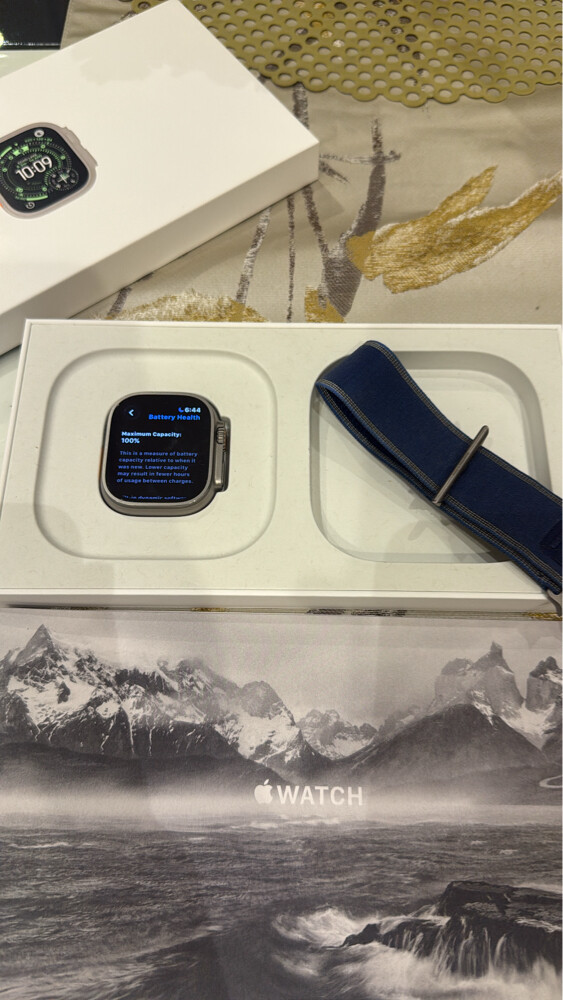 Apple Watch Ultra 3, battery 100% - 3