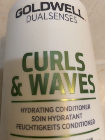 GOLDWELL Hydrating  Conditioner - 5