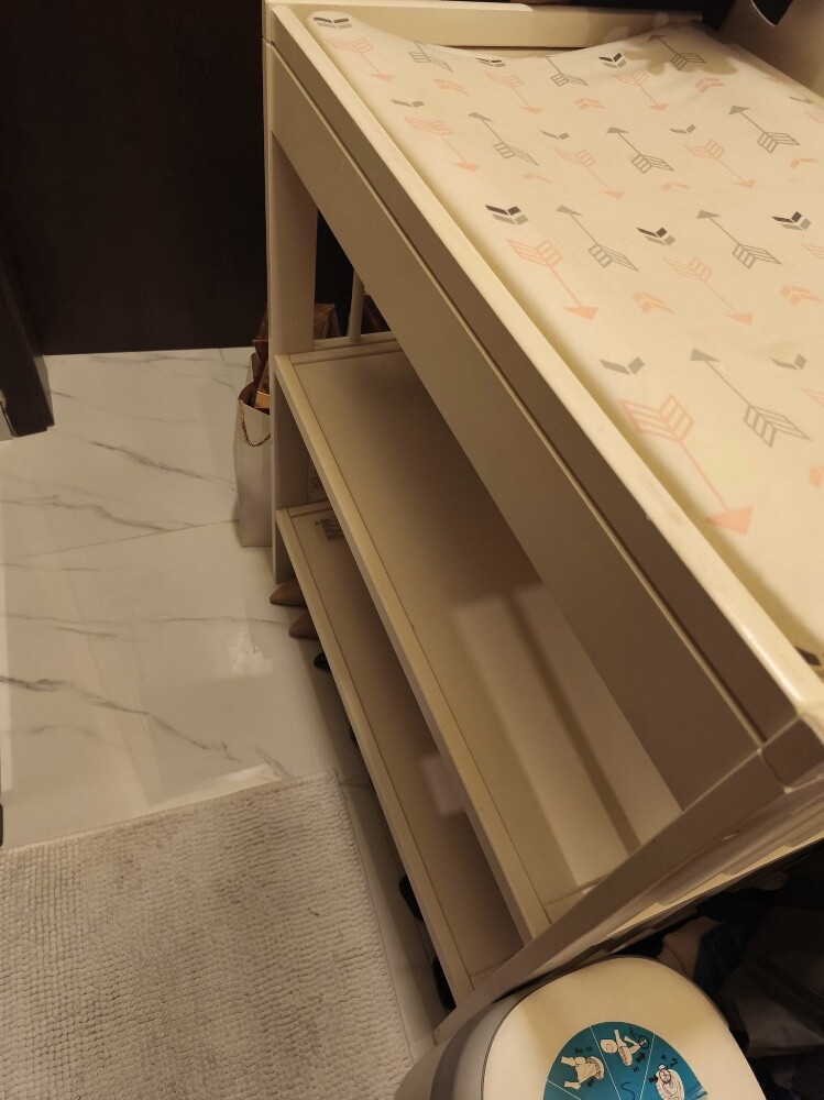 Baby changing table - 5