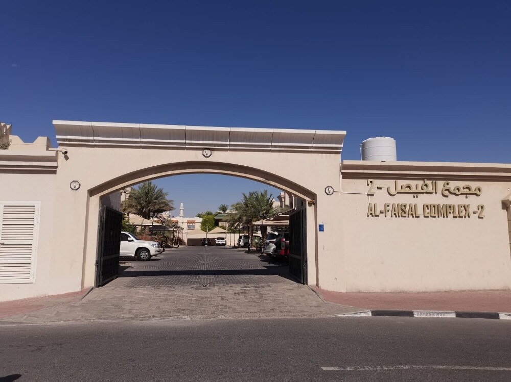 للإيجار فيلا داخل مجمع - 11