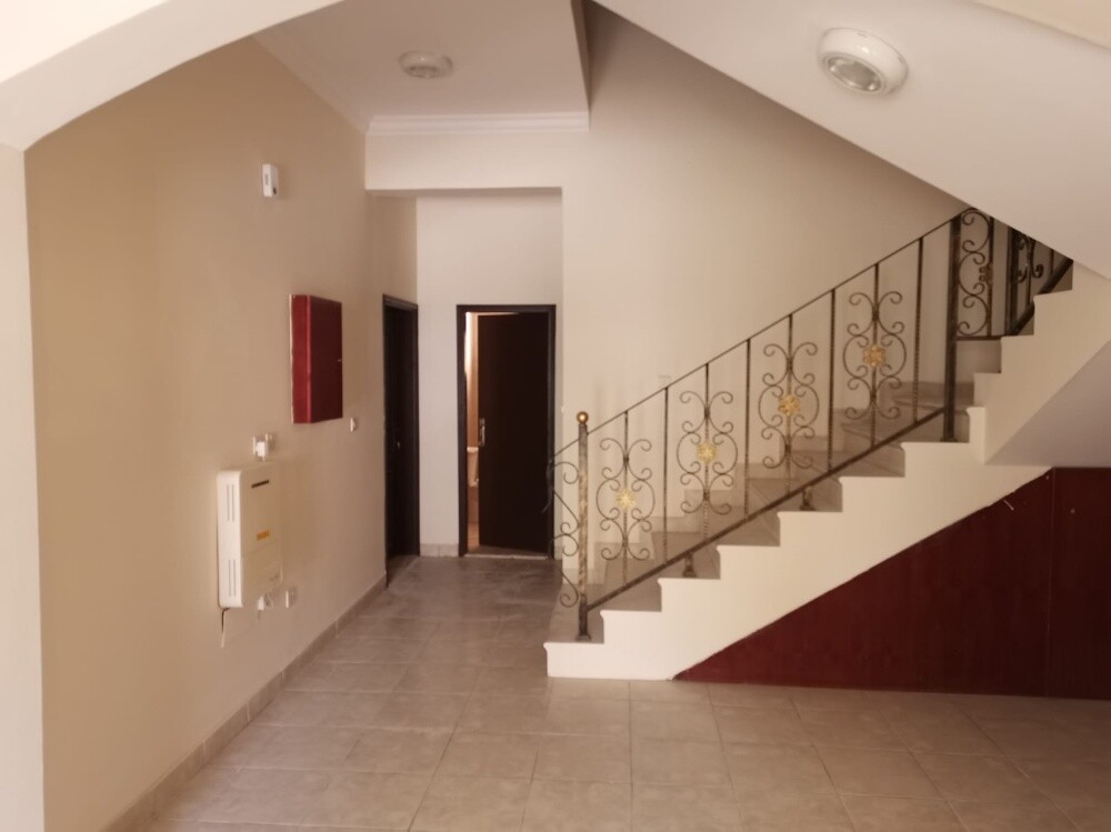 للإيجار فيلا داخل مجمع - 3