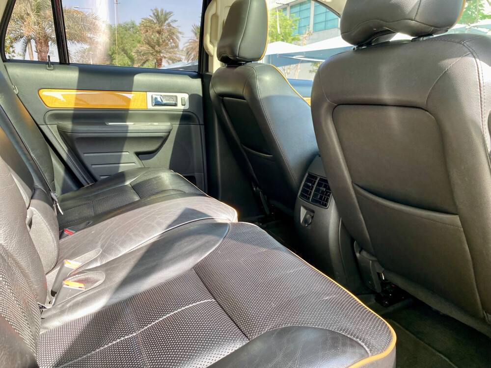 Ford-Lincoln MKX 3.5 - 10
