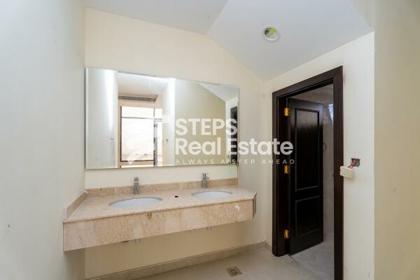 3BHK Villa with Amazing Sea View - 5