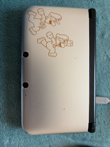 hacked nintendo 3ds XL (NO BOX) - 2