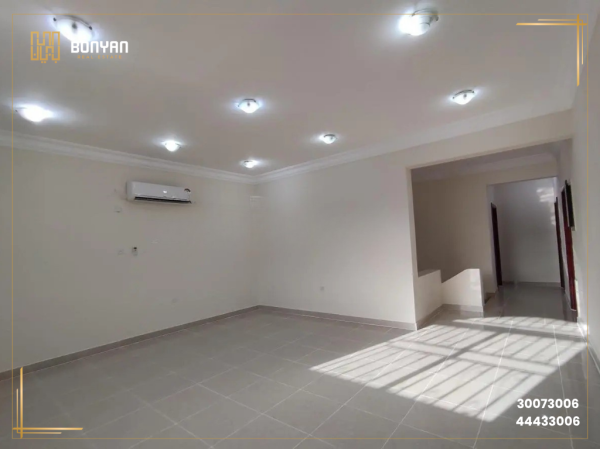 Spacious Villa in Old Old Airport - 9