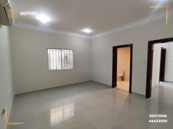 Spacious Villa in Old Old Airport - 10