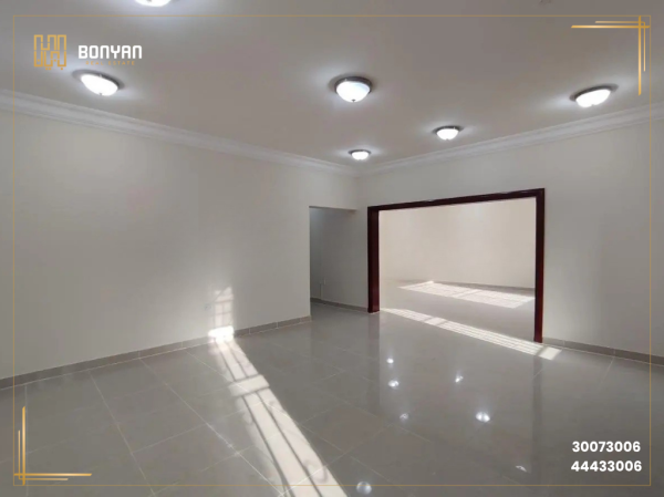 Spacious Villa in Old Old Airport - 2