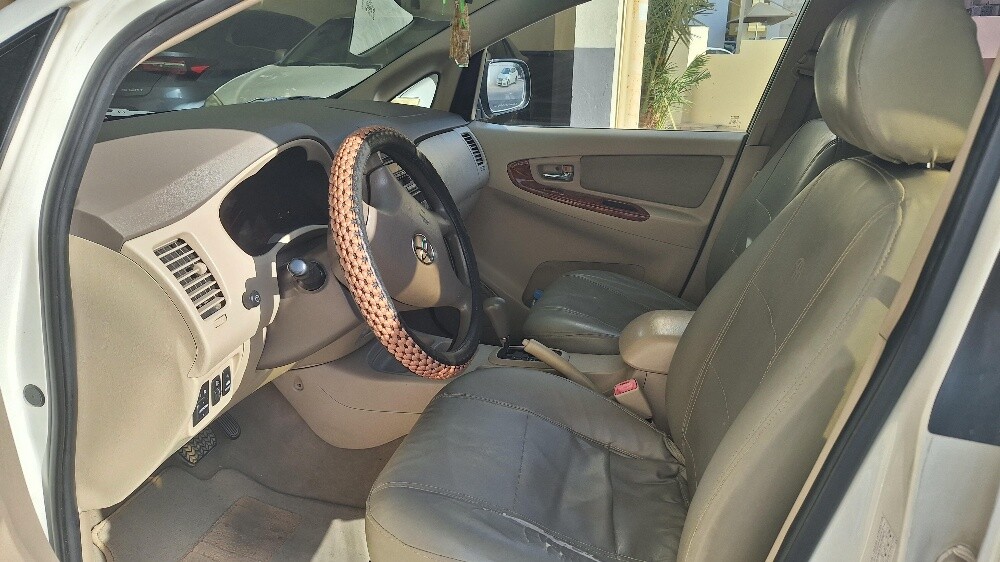 Toyota Innova 2007 - 9