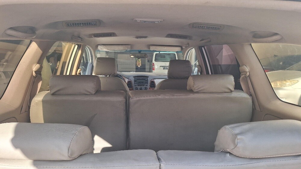 Toyota Innova 2007 - 7
