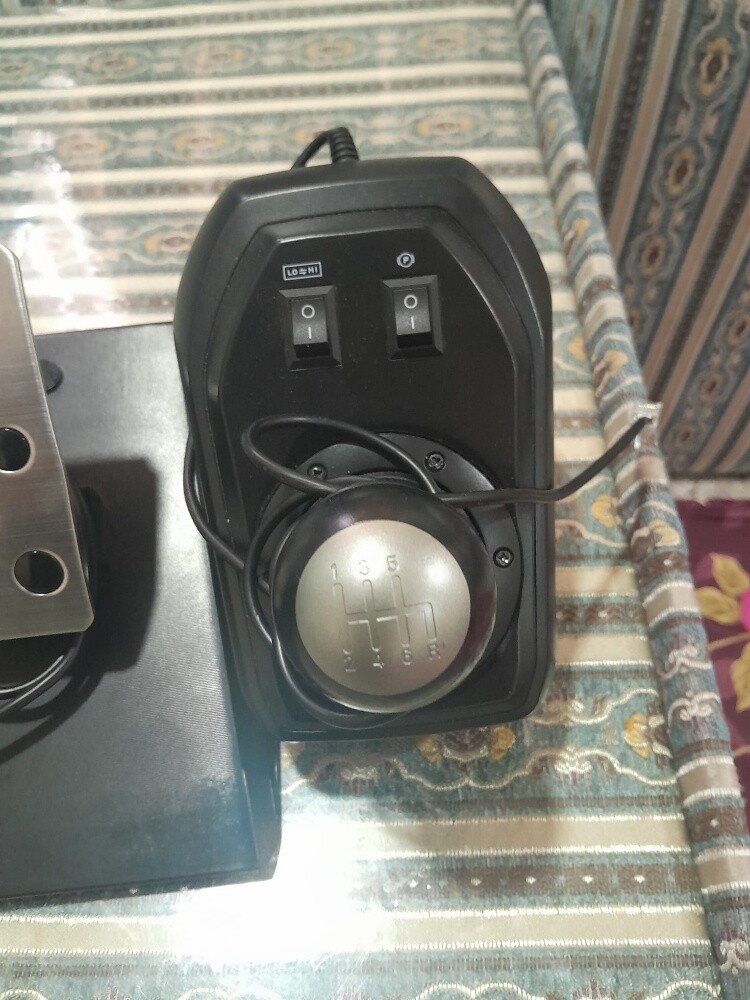 RACING GAMER WHEEL - 4