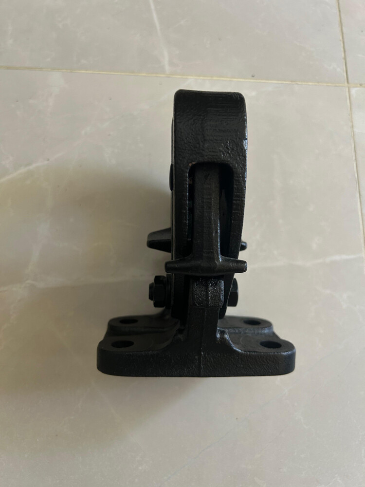 For Sale- Towing Hook SUV 4WD Cars - 5