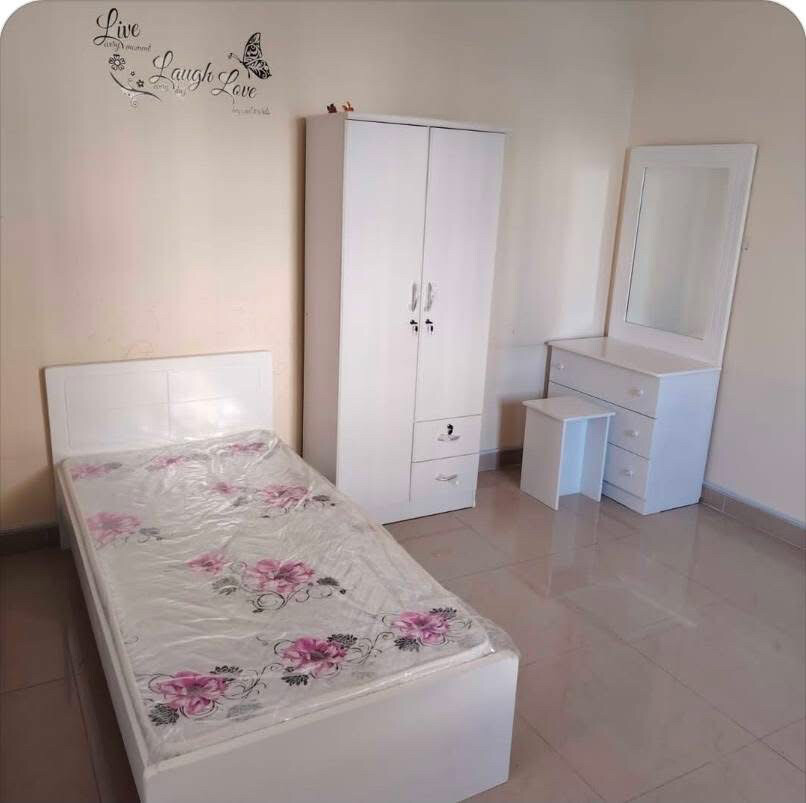 2 Door cabinet - 21