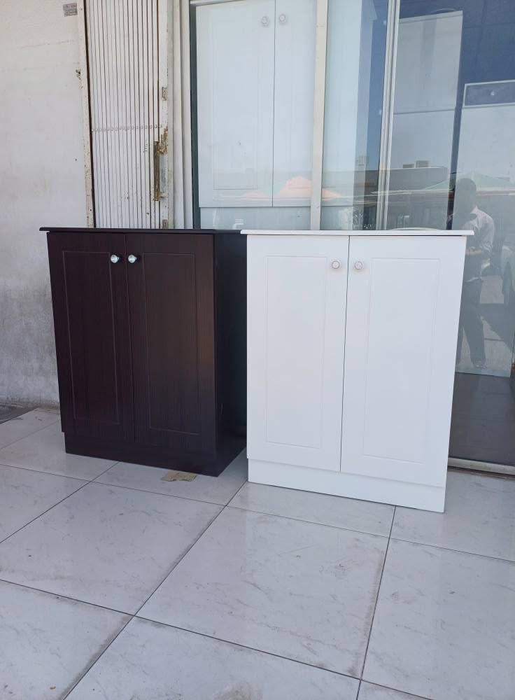 2 Door cabinet - 16