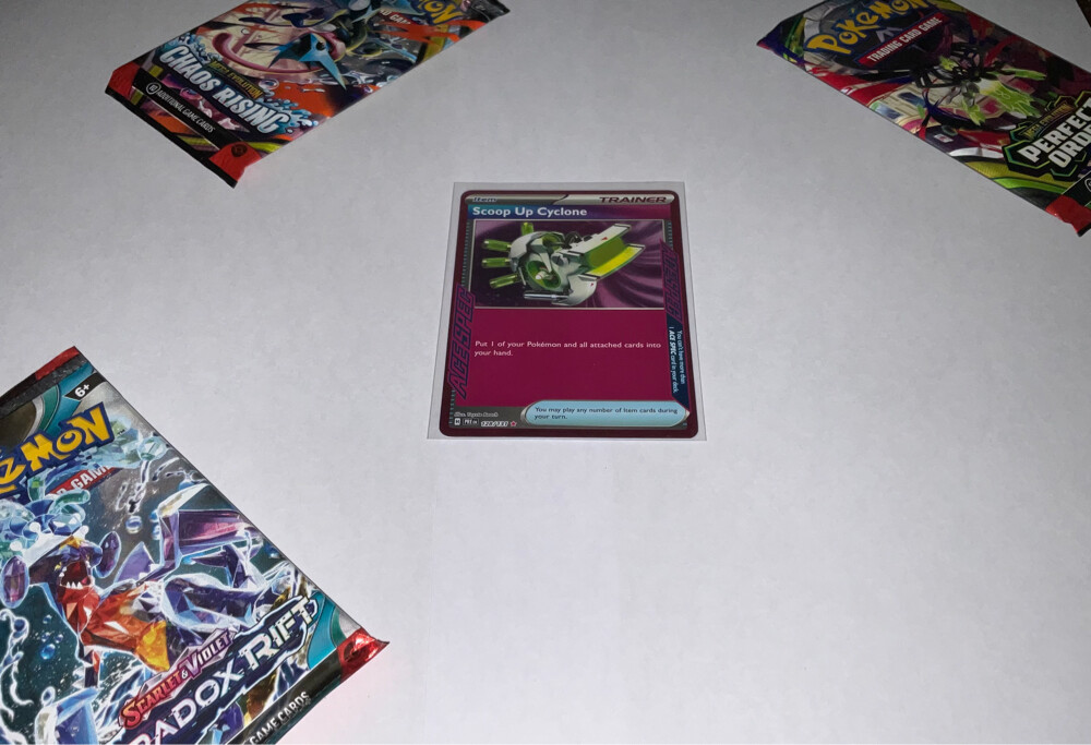 Scoop Up Cyclone Ace Spec Pokémon  - 1