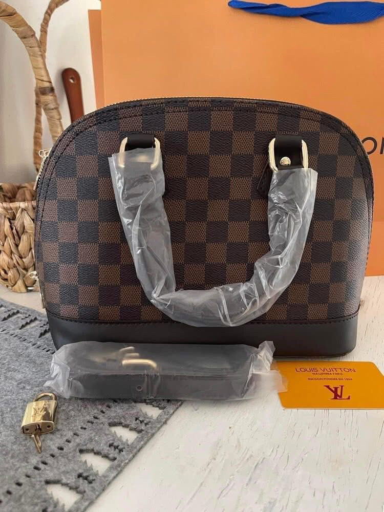 GIFTS FOR HER - 15