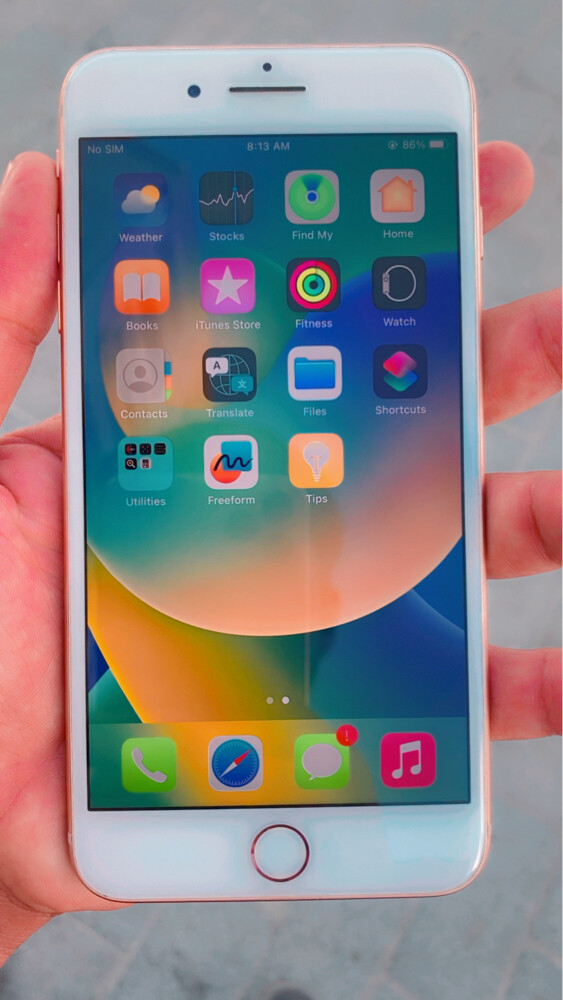 i phone 8 plus  - 4
