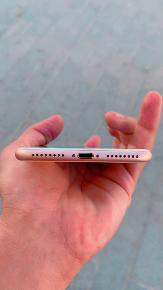 i phone 8 plus  - 8