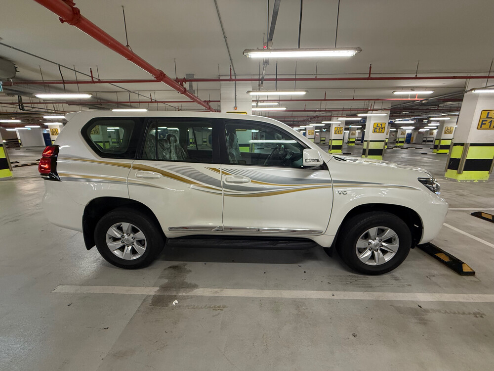 2021 Toyota Prado V6, TXL, 55000 km - 28