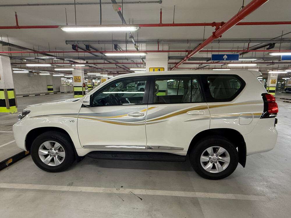 2021 Toyota Prado V6, TXL, 55000 km - 23