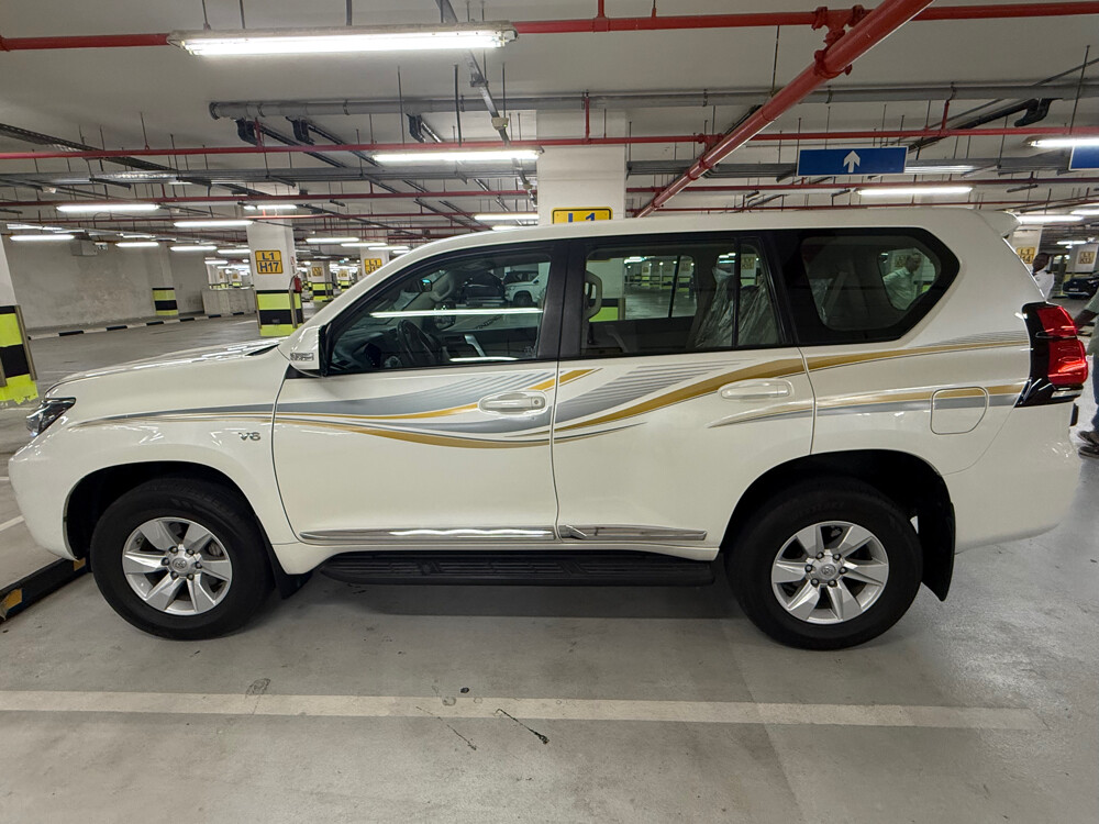 2021 Toyota Prado V6, TXL, 55000 km - 24